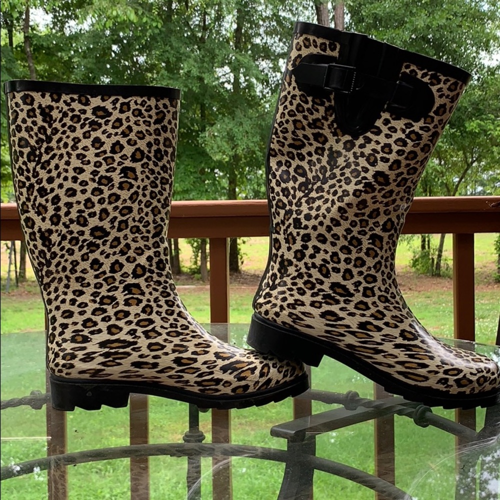 Cheetah print rain boots
